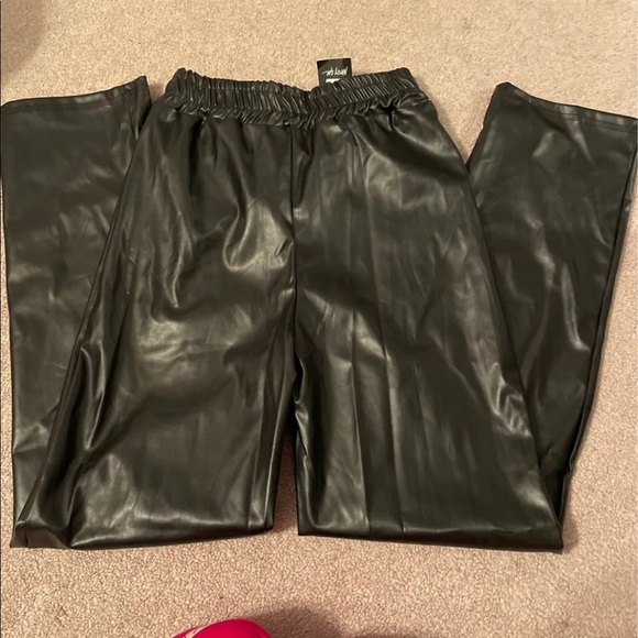 Leather pants - Picture 4 of 4